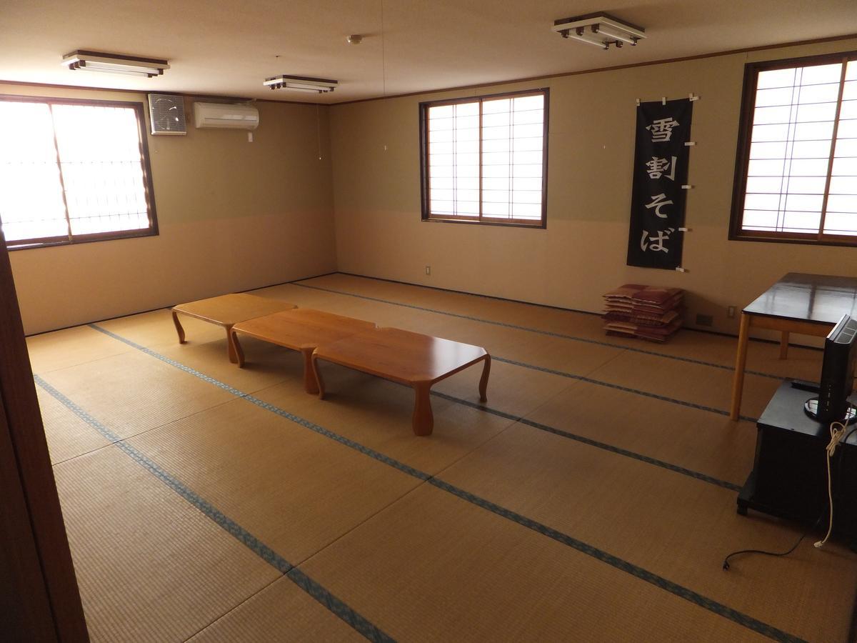 ホテル 壽番館 飯山市 エクステリア 写真
