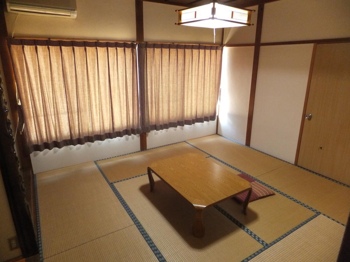 ホテル 壽番館 飯山市 エクステリア 写真